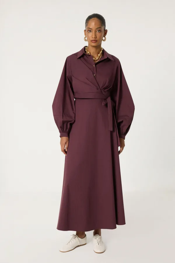 ENSEMBLE VESTE ET JUPE À NŒUDS