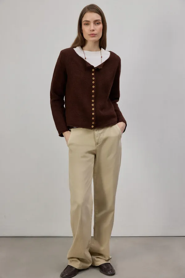 KISA BOY DÜĞMELİ TRİKO HIRKA