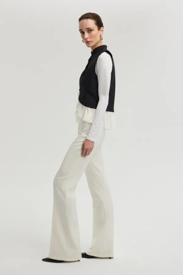 GILET EN CRÊPE À GARNITURE EN MOUSSELINE