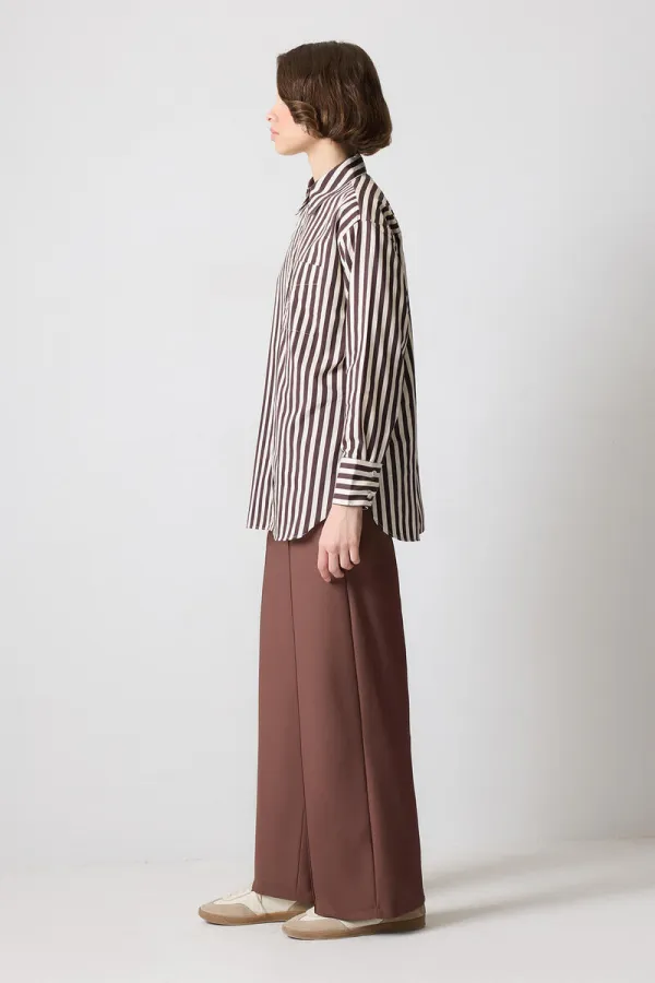 CHEMISE SURDIMENSIONNÉE À RAYURES ÉPAISSES CHEMISE SURDIMENSIONNÉE À RAYURES ÉPAISSES