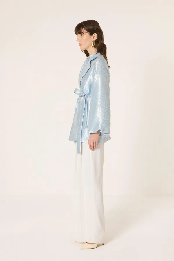 VESTE JACQUARD AVEC DÉTAIL DE CEINTURE