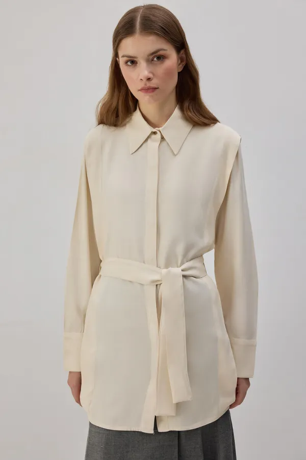 BELTED SATIN SHIRT