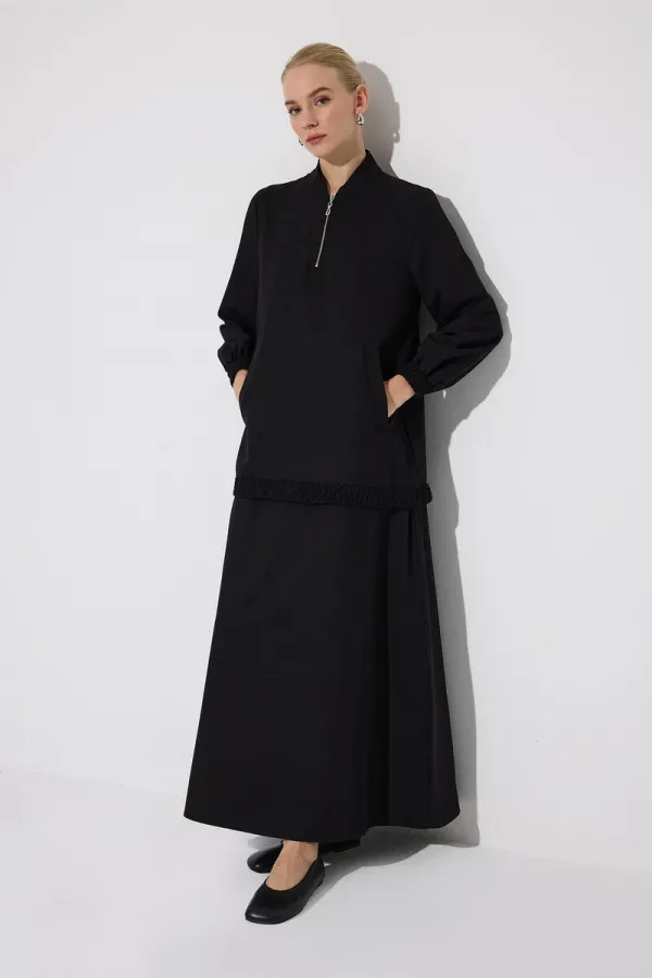 DRESS WITH POCKETS AND ZIPPER