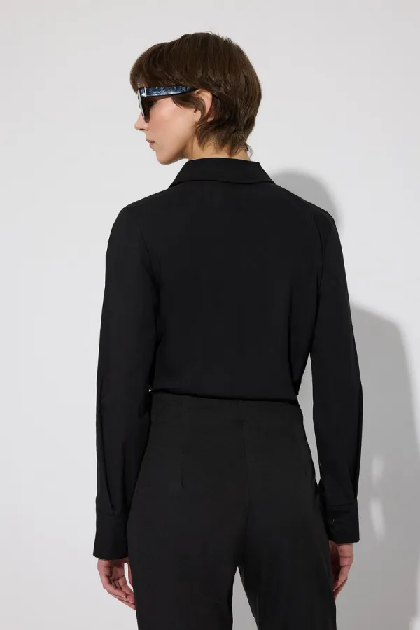 ÇİÇEK AKSESUARLI GÖMLEK BODY