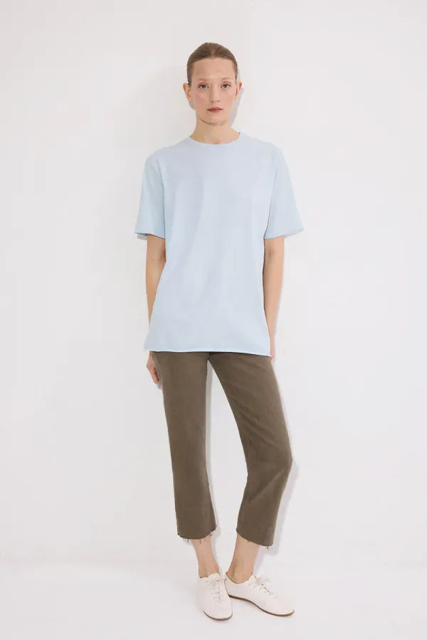 T-SHIRT BASIQUE À MANCHES COURTES