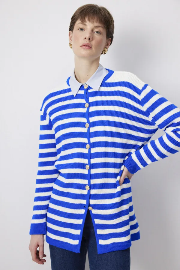 CARDIGAN LONG À BOUTONS DORÉS