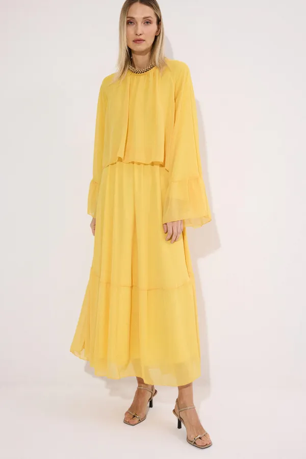 ROBE EN CHIFFON À VOLANTS