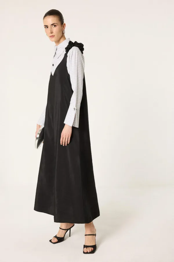 SHOULDER-GATHERED CUP VEST