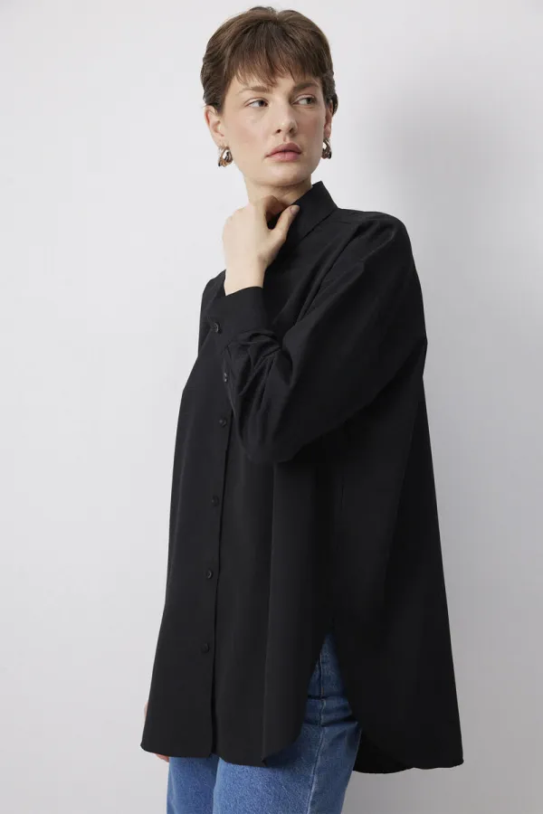 CHEMISE EN POPLIN COUPE SURDIMENSIONNÉE