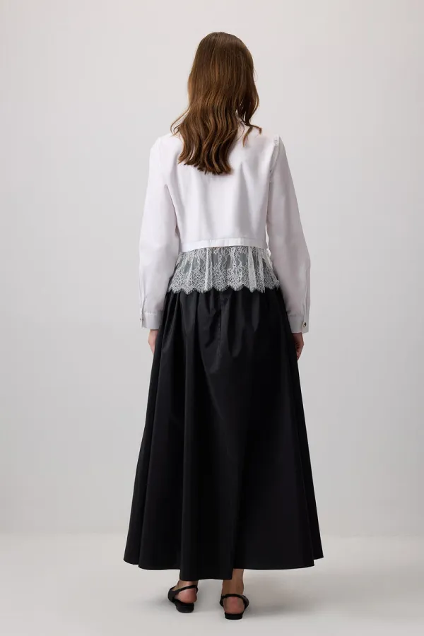 LACE DETAIL CROP SHIRT