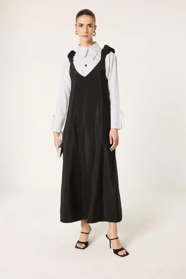 SHOULDER-GATHERED CUP VEST