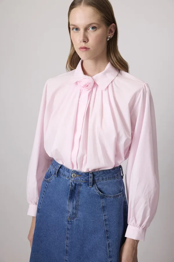 100% COTTON SHIRT WITH ROSE DETAIL