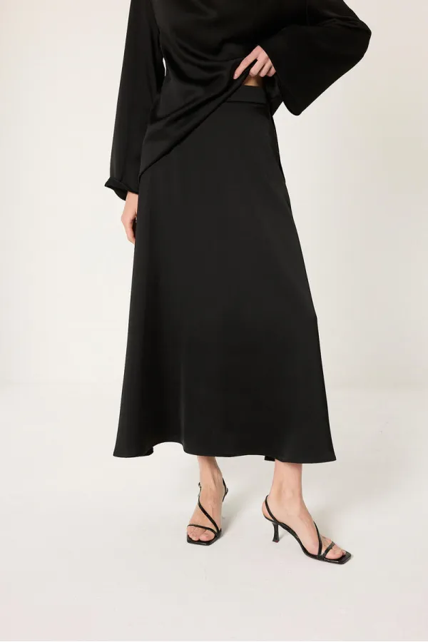 Ensemble 2 pièces en satin à col drapé