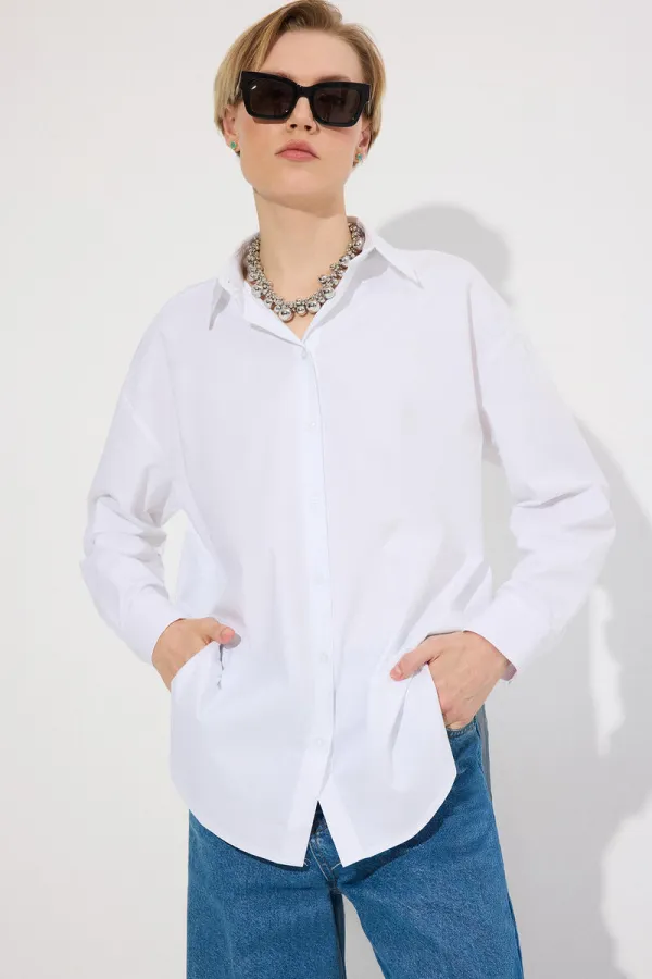 CHEMISE BASIQUE SURDIMENSIONNÉE