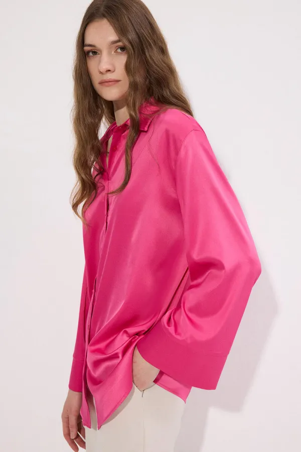 CHEMISE EN SATIN À MANCHES LARGES