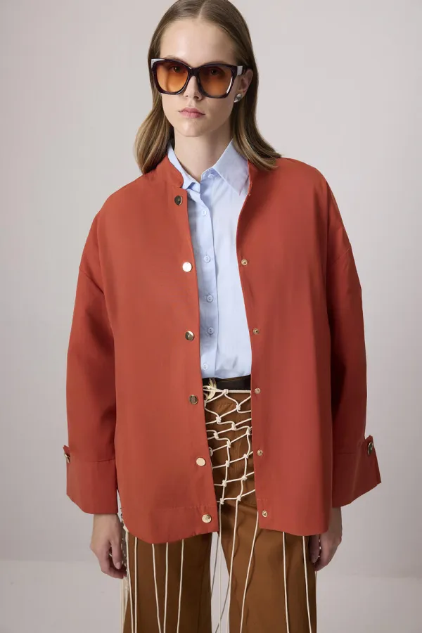 GENİŞ MANŞETLİ ÇITÇITLI CEKET