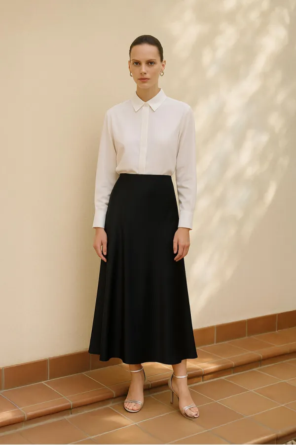 JUPE BASIQUE EN SATIN