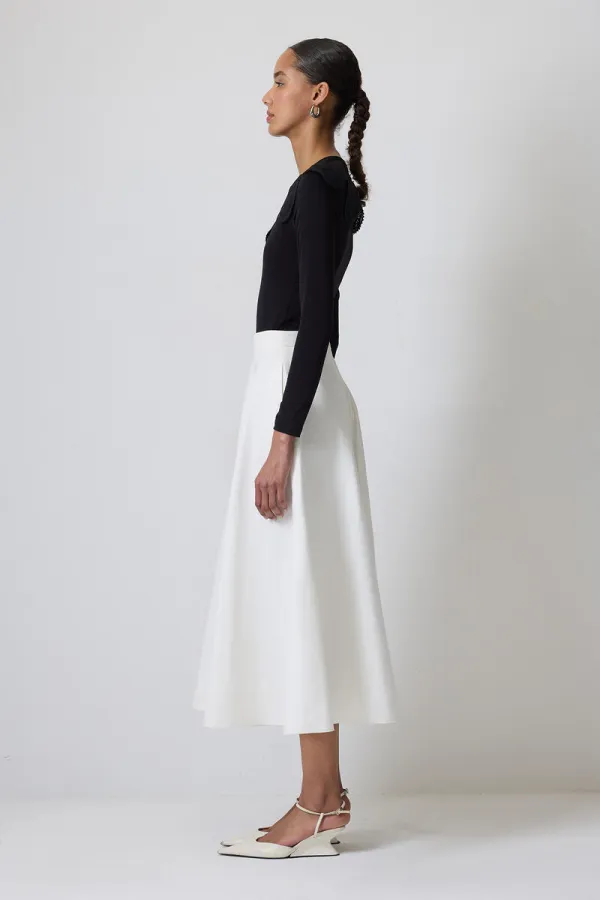 YAKASI DANTELLİ ÇITÇITLI BODY