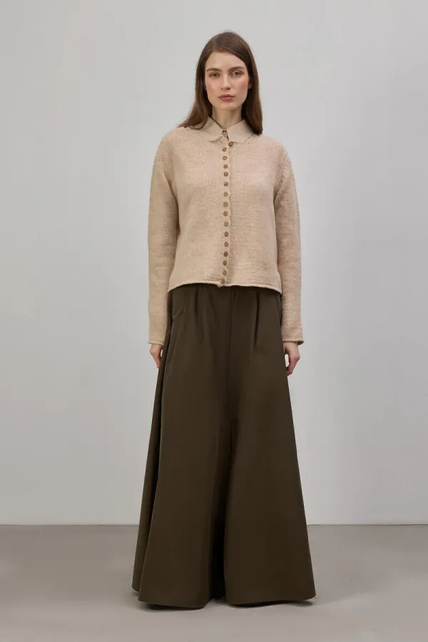 SHORT BUTTONED KNITTED CARDIGAN