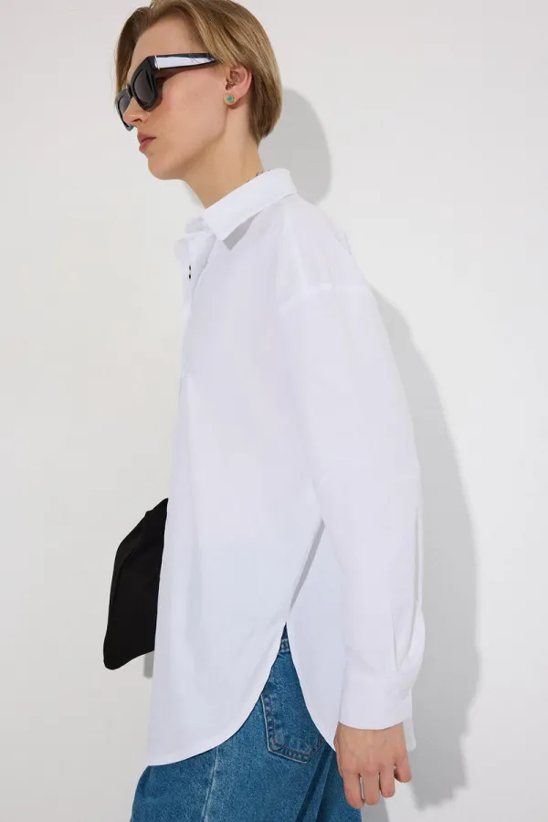 CHEMISE BASIQUE SURDIMENSIONNÉE