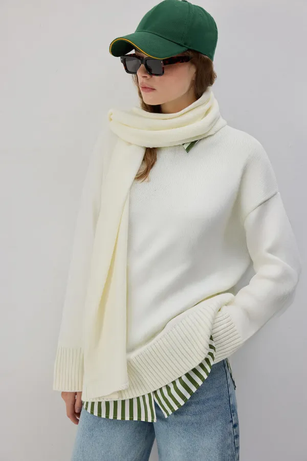 PULL À COL ÉCHARPE