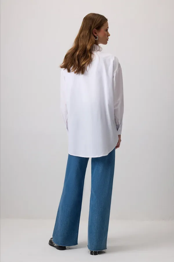 CHEMISE ORNÉE DE PIERRES