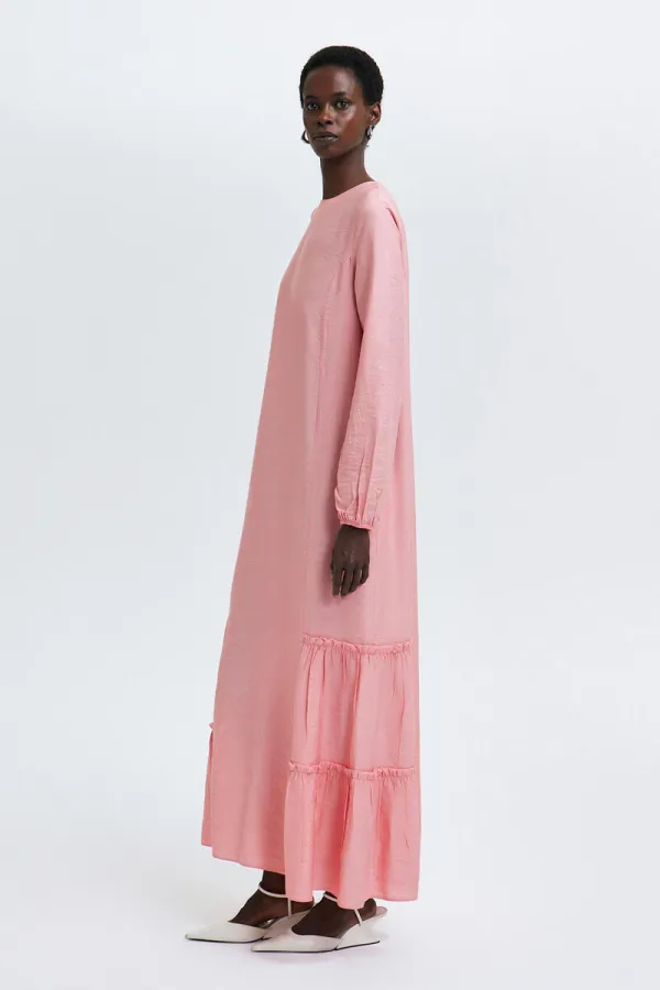 ROBE EN LIN TEXTURÉ AVEC OURLET FRONCÉ