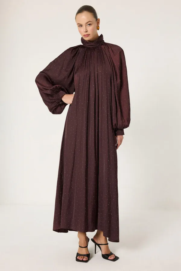 ROBE EN CHIFFON ORNÉE