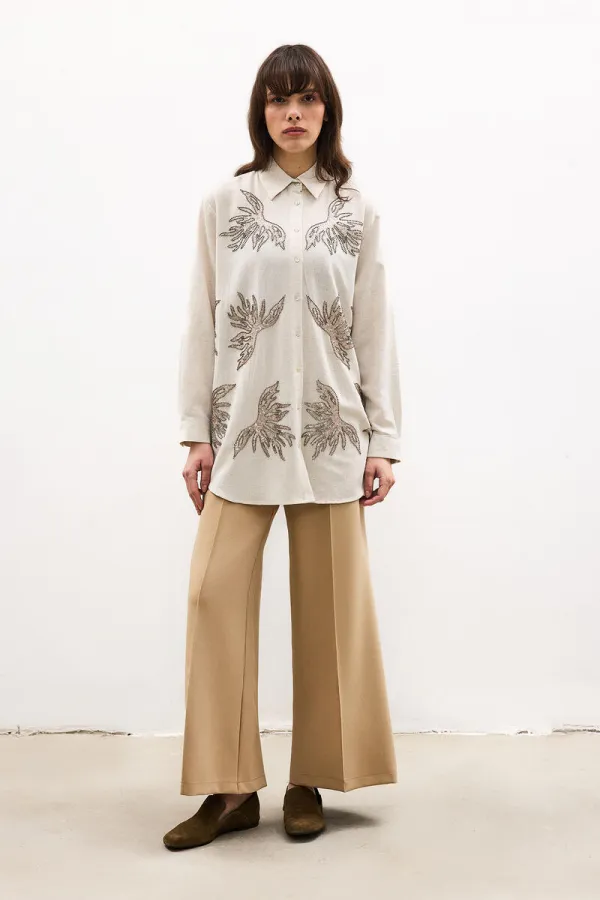 CHEMISE EN LIN BRODÉE