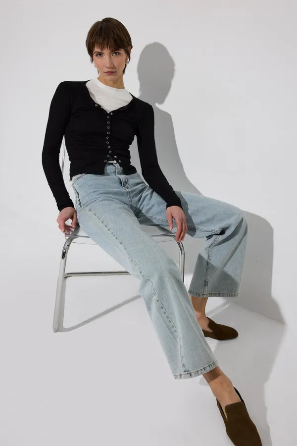 ÖNDEN ÇITÇITLI UZUN KOLLU BODY