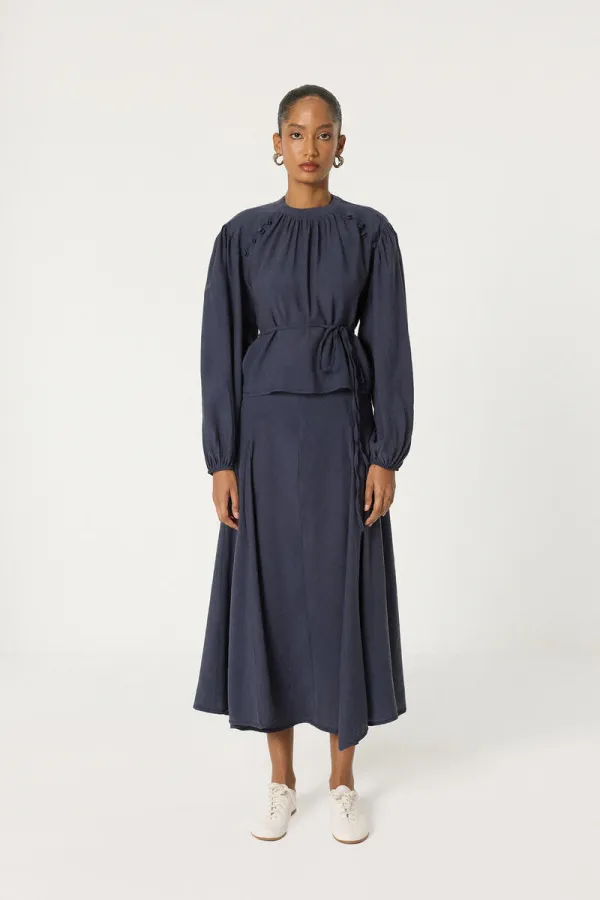 DÜĞME DETAYLI TAKIM