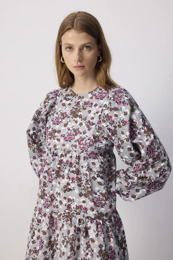 ÇİÇEK DESENLİ ELBİSE