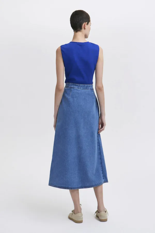 SLEEVELESS RIBBED BODYSUIT