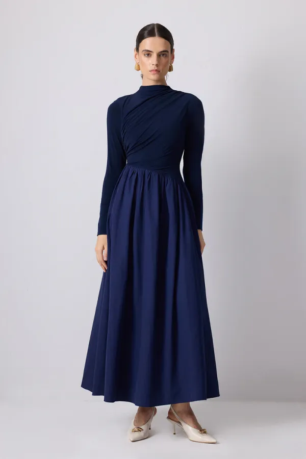 DRAPE DETAYLI ASİMETRİK ELBİSE