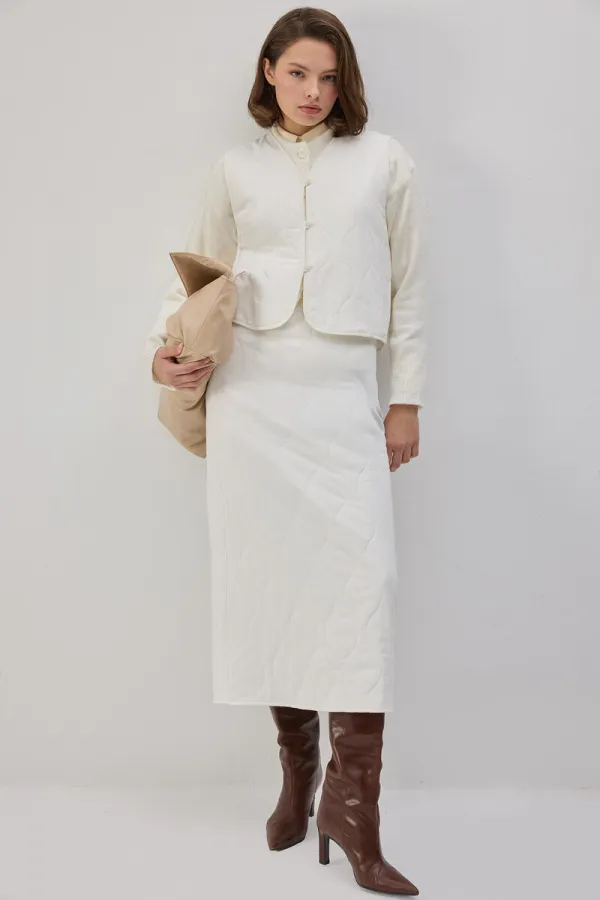 QUILTED VEST AND SKIRT SET QUILTED VEST AND SKIRT SET
