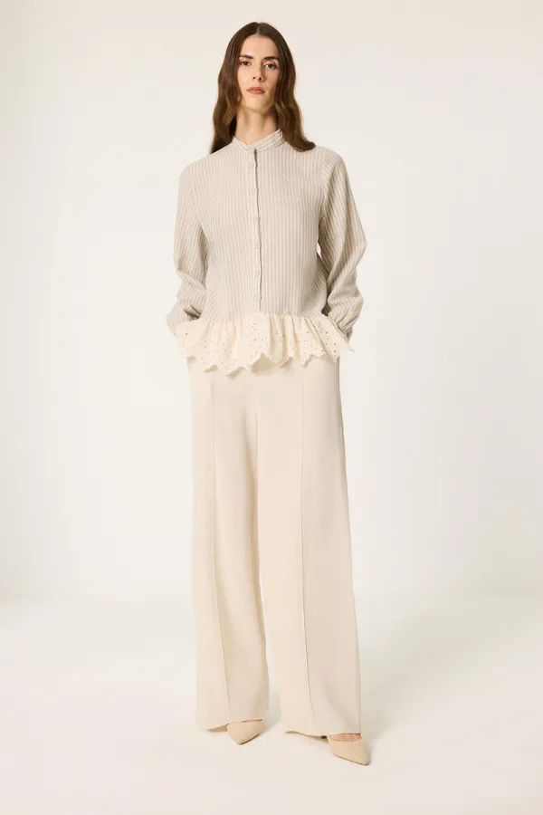 DANTELLİ KETEN BLUZ