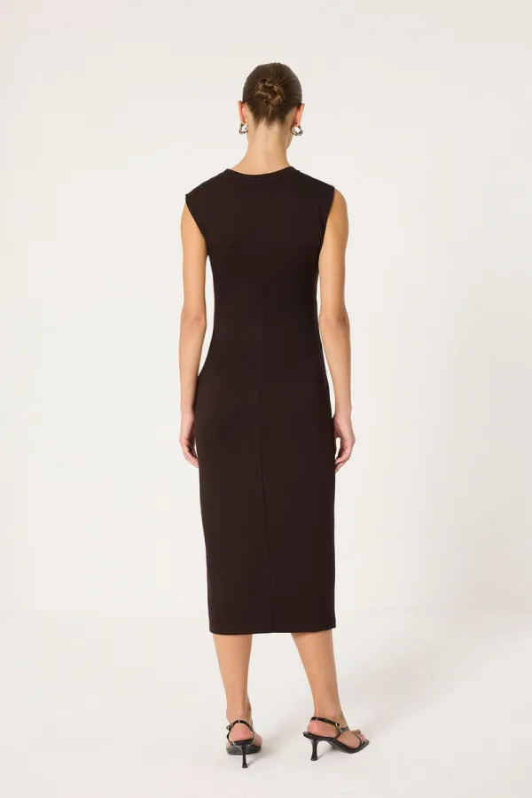 ROBE SANS MANCHES À NOUER