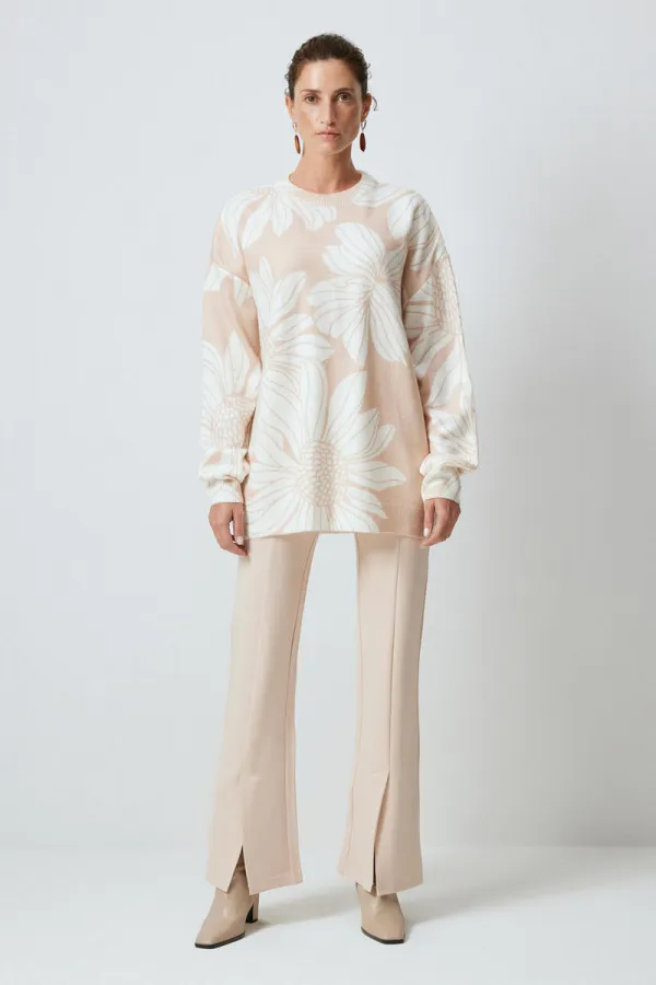 PULL À MOTIFS FLEURS