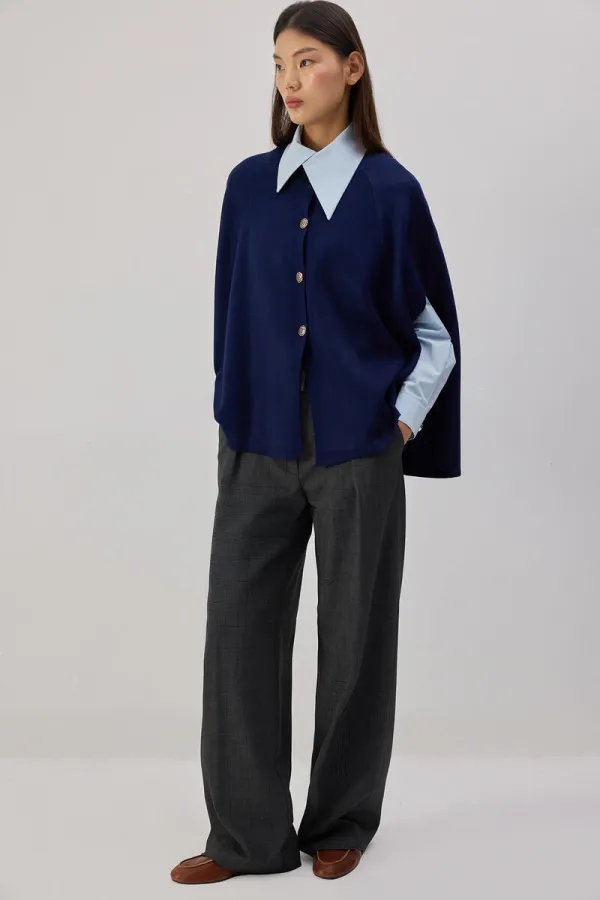 PONCHO EN MAILLE SURDIMENSIONNÉ