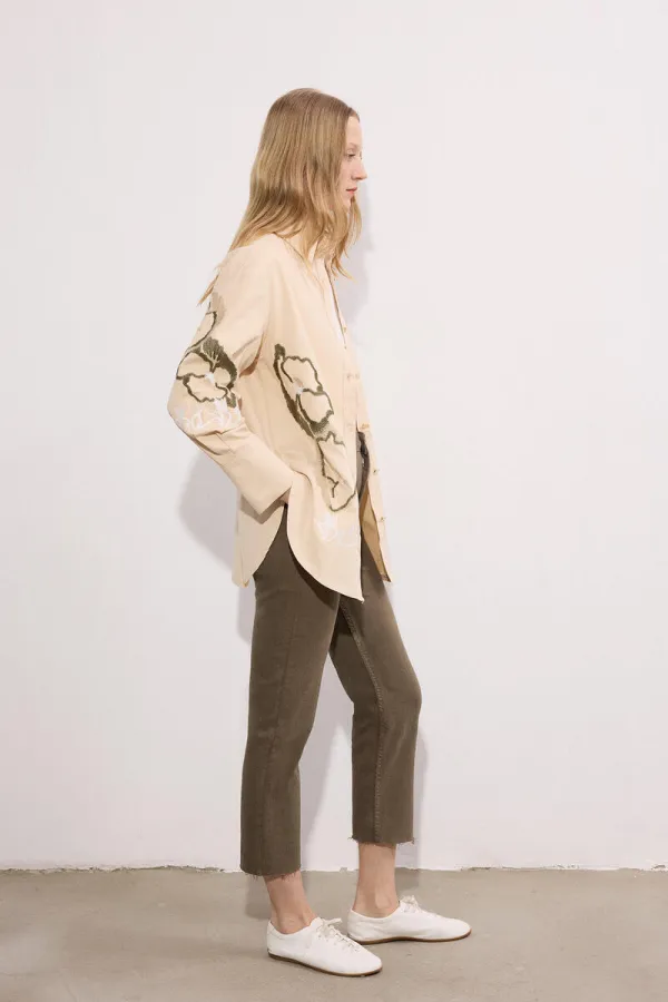 CHEMISE EN GABARDINE BRODÉE