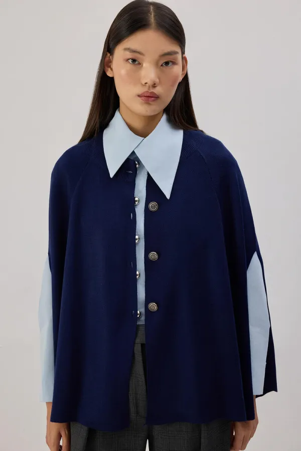 PONCHO EN MAILLE SURDIMENSIONNÉ