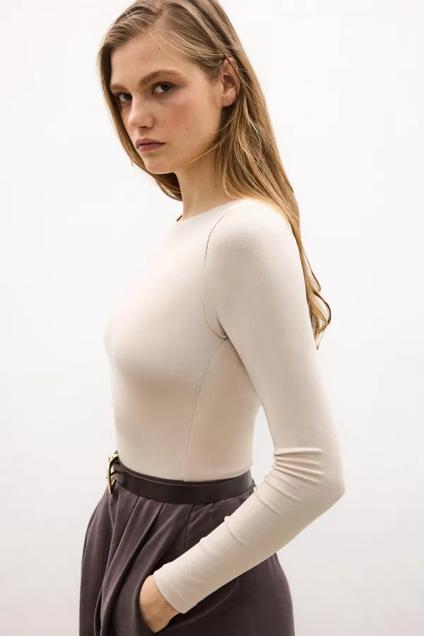 BODY À MANCHES LONGUES À COL BATEAU