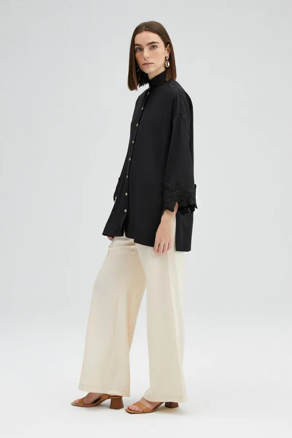 SHIRT WITH LACE DETAILS SHIRT WITH LACE DETAILS