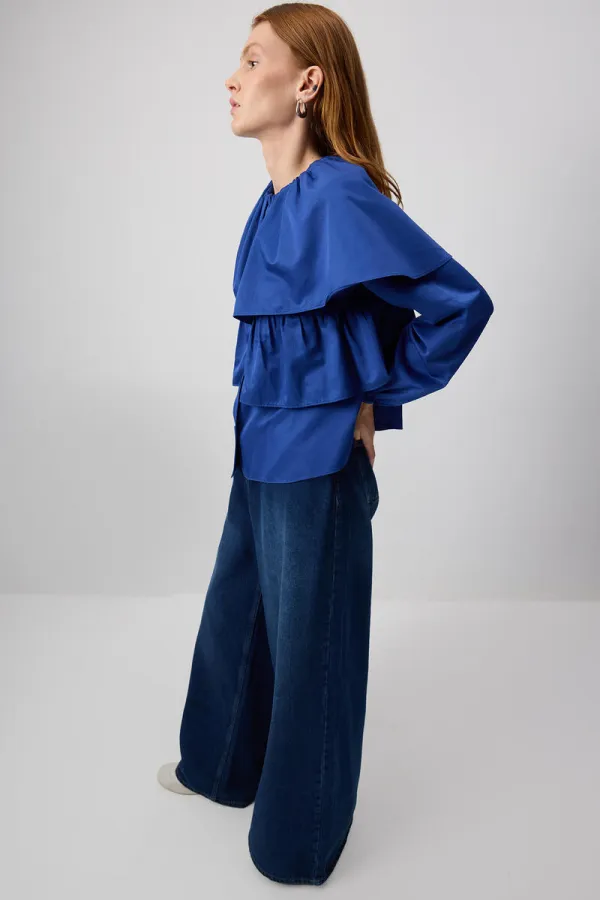 CHEMISE COURTE À VOLANTS