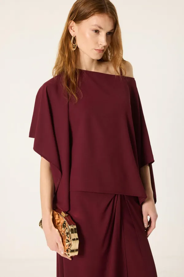 ENSEMBLE CHEMISE ET PANTALON À MANCHES CHAUVES-SOURIS ENSEMBLE CHEMISE ET PANTALON À MANCHES CHAUVES-SOURIS