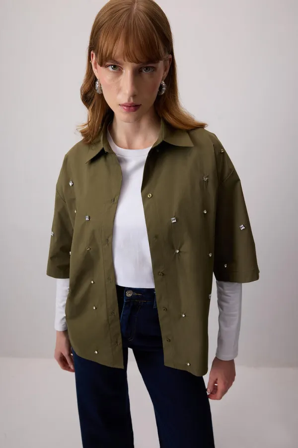 CHEMISE ORNÉE DE PIERRES
