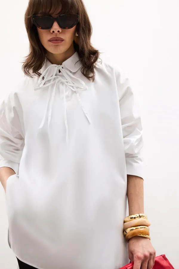 Tunique à col chemise et passepoil 100 % coton