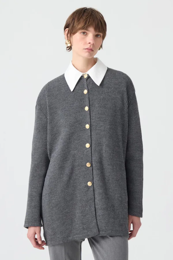 LONG CARDIGAN WITH GOLD BUTTONS