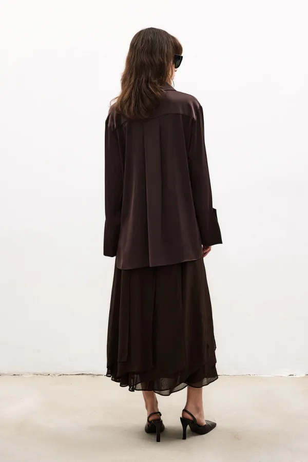 CHEMISE EN SATIN À POIGNETS LARGES