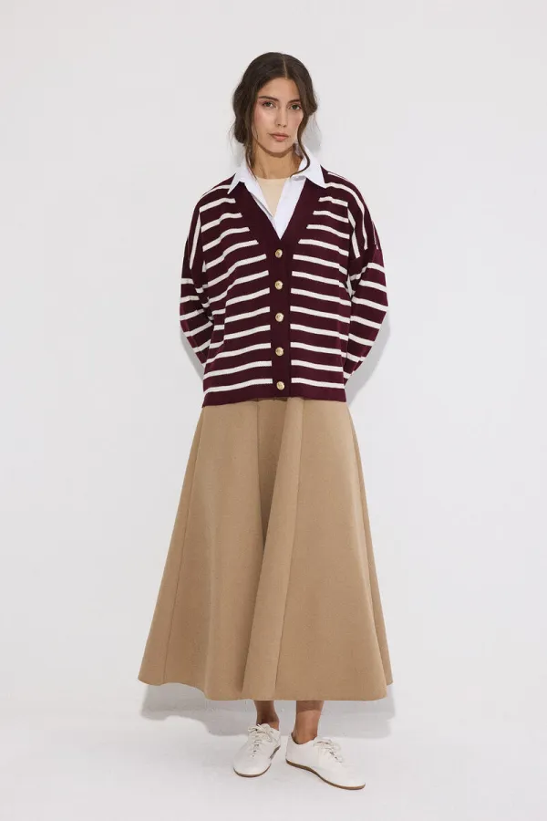 GÖMLEK DETAYLI ÇİZGİLİ TRİKO HIRKA